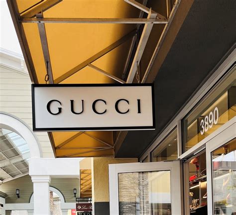 adesivi unghie gucci|Gucci Livermore Outlet.